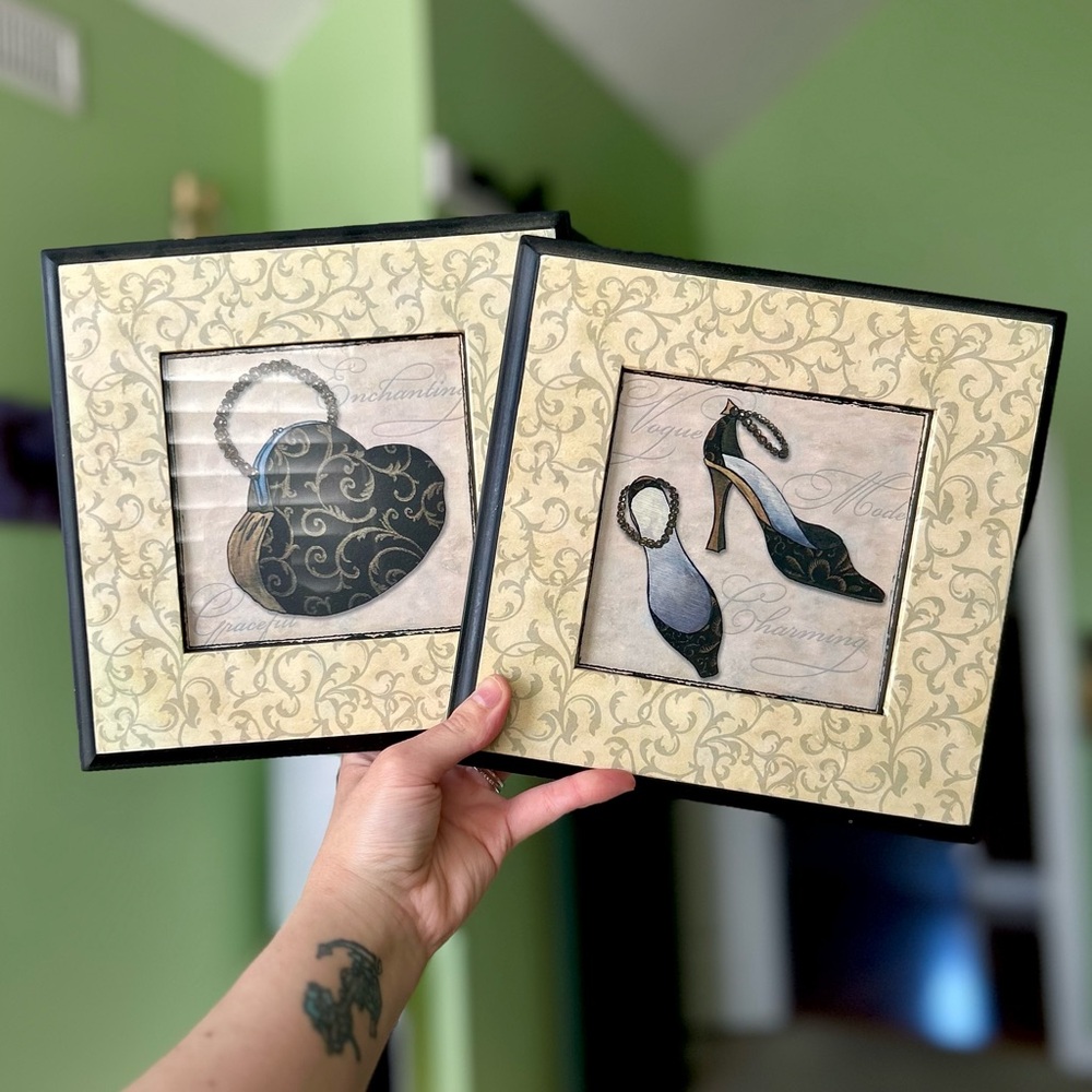 VTG Framed Change Purse & Heels Fashion Chic Wall Hanging Set of 2 - Picture 3 of 11